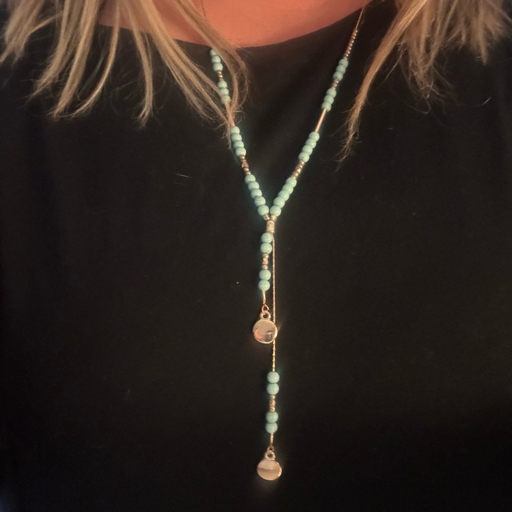 Premier Designs adjustable turquoise and gold necklace